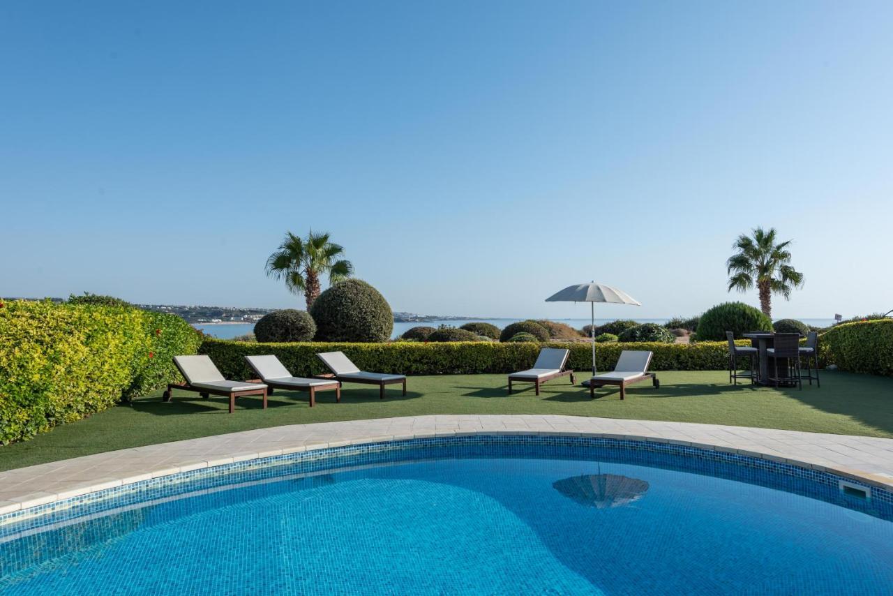 Villa Marina Sunrise By Ezoria Villas Korall-öböl Kültér fotó