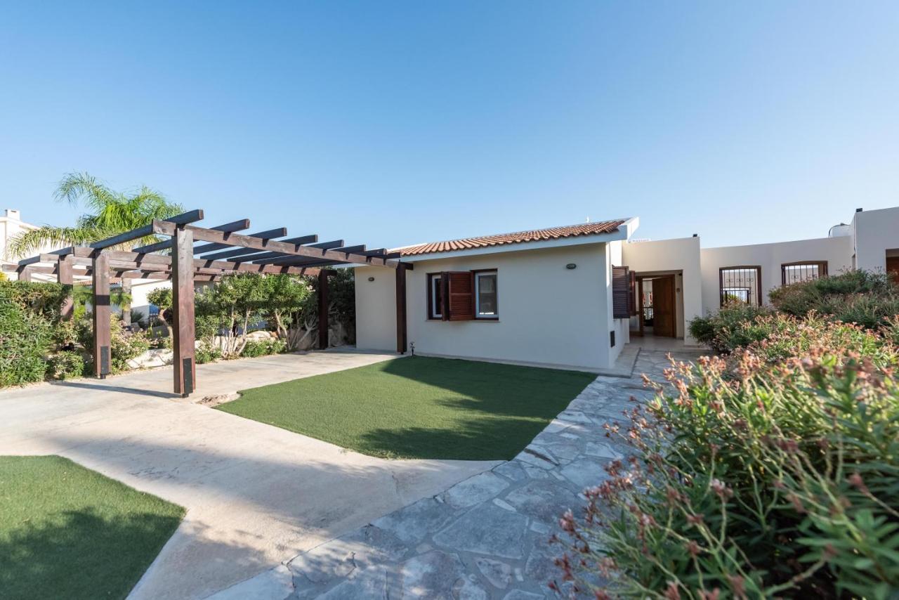Villa Marina Sunrise By Ezoria Villas Korall-öböl Kültér fotó