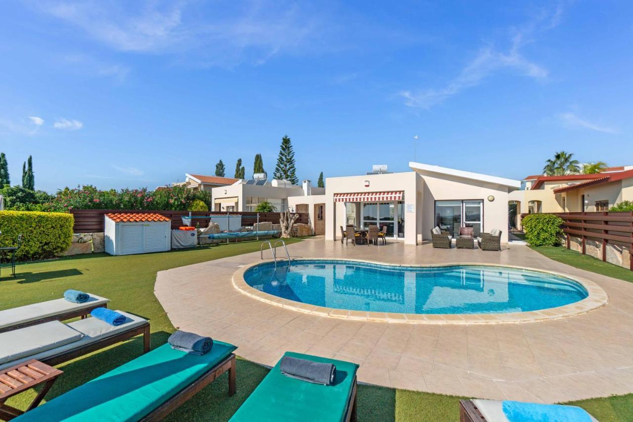 Villa Marina Sunrise By Ezoria Villas Korall-öböl Kültér fotó